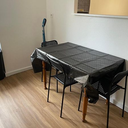 Hexagone Wifi Un Sejour A Part Apartment Longeville-les-Metz Екстериор снимка